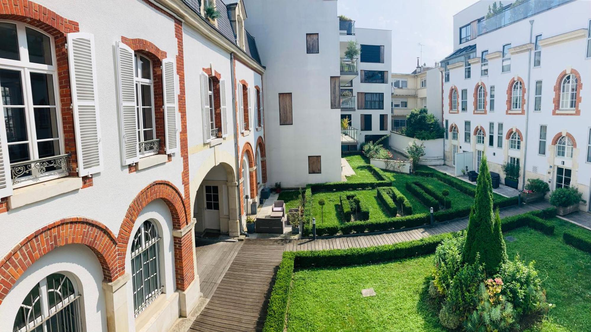 So Guest- Luxueux Appartement, Ancienne Maison De Champagne Proche Cathedrale Apartment Reims